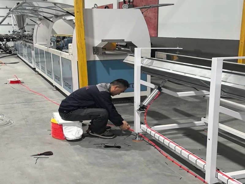 WPC өндірістік желісі Квебекте, Канадада тұрақты жұмыс істеуге қол жеткізді