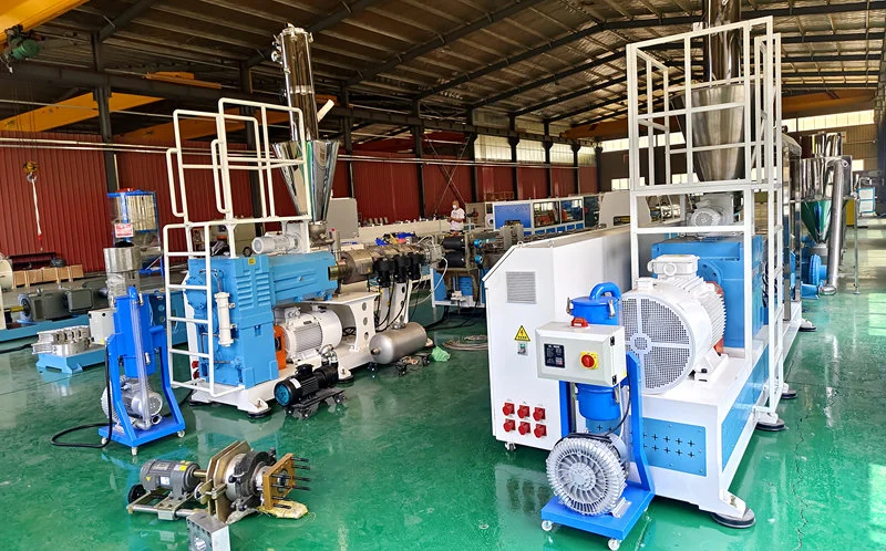 WPC decking extrusion line