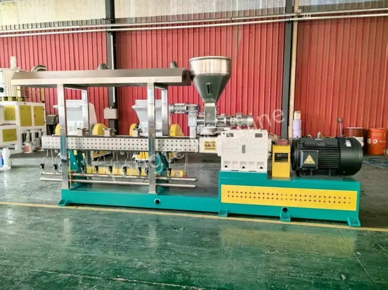 PET Recycling Extruder Қытай тұтынушысына сатылды